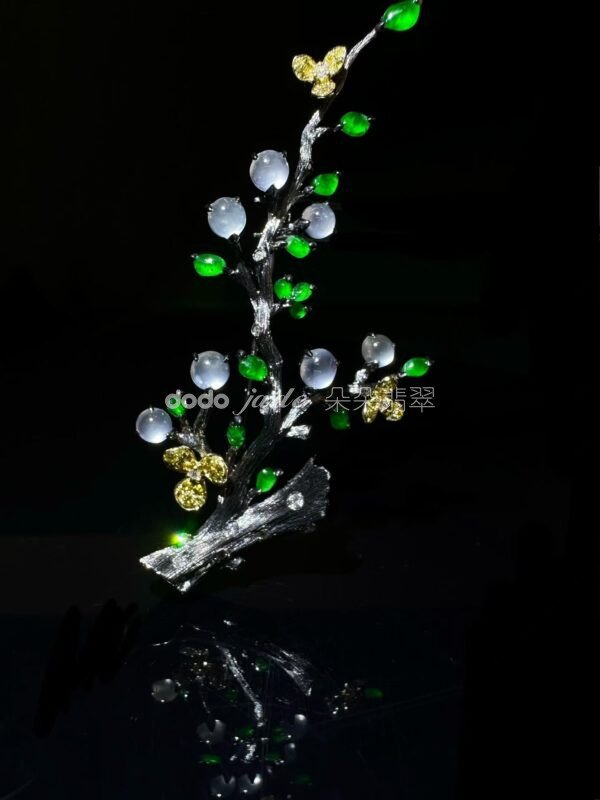 高級緬料翡翠-胸針-青松