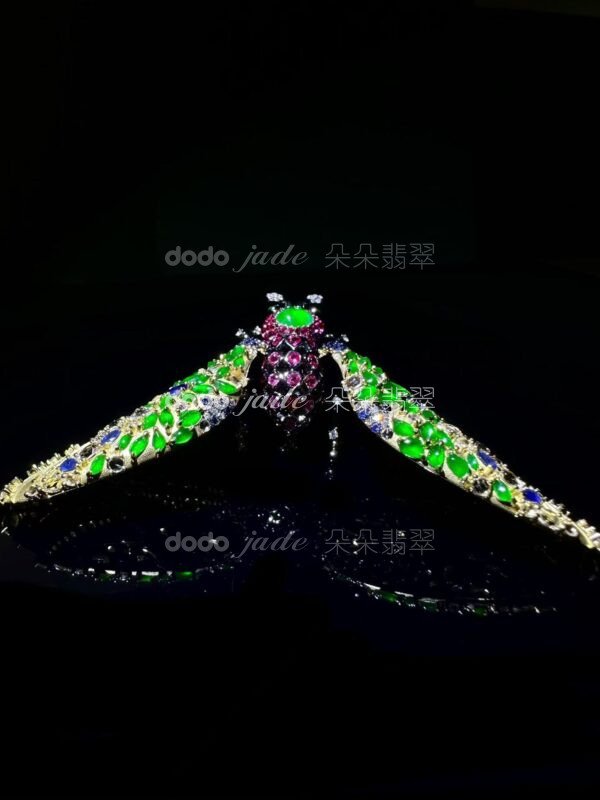 高級緬料翡翠-胸針-昆蟲